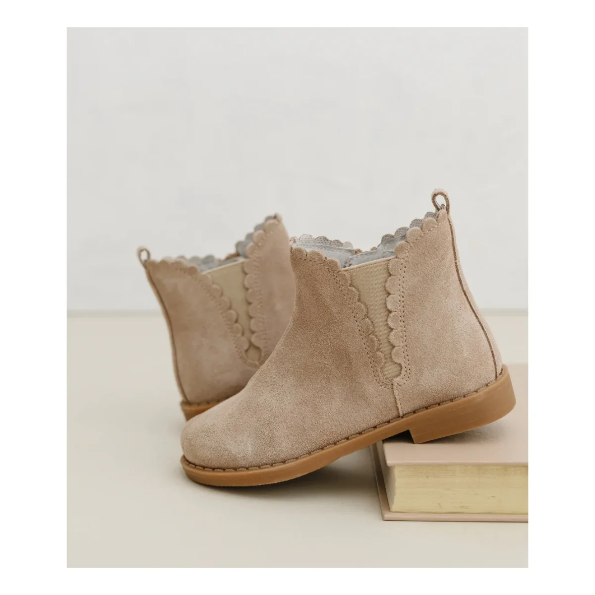 Nicola Scalloped Chelsea Boot - Image 3